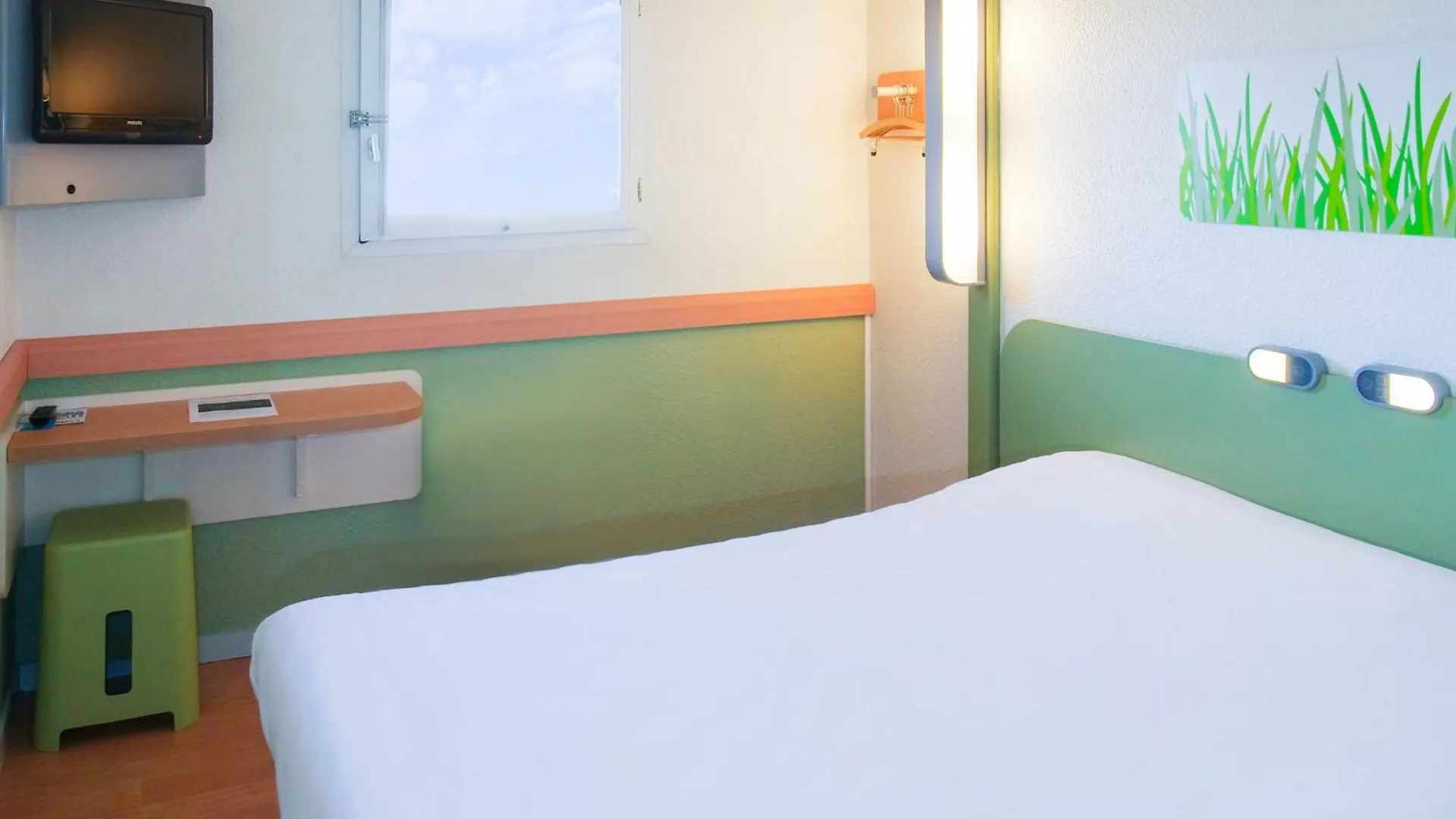 **  B&B Hotel Annemasse Est France