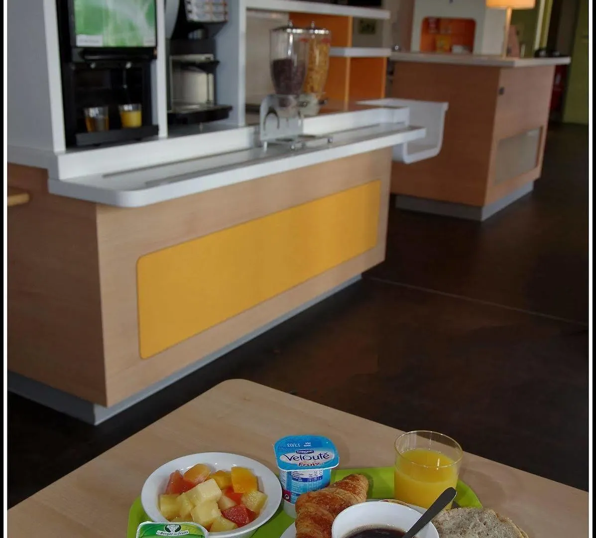 **  B&B Hotel Annemasse Est France